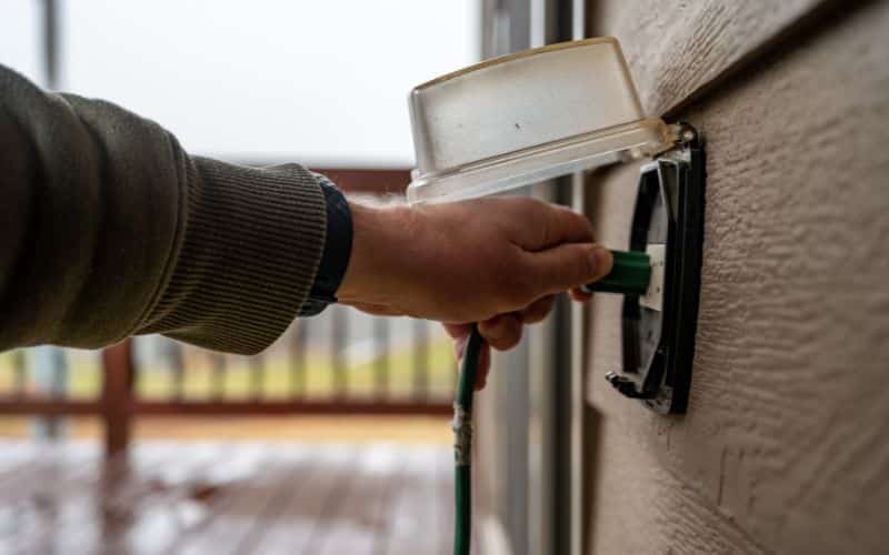Protective Measures for Safeguarding Your Outdoor Outlets