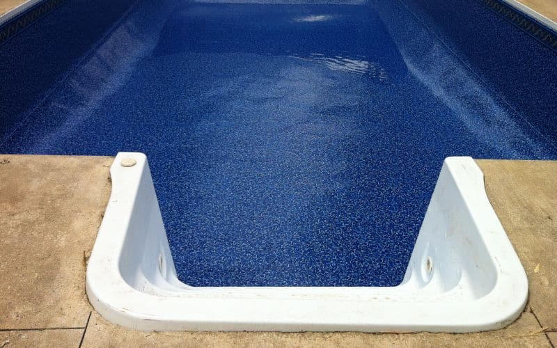 Factors to Consider Before Installing a Pool liner