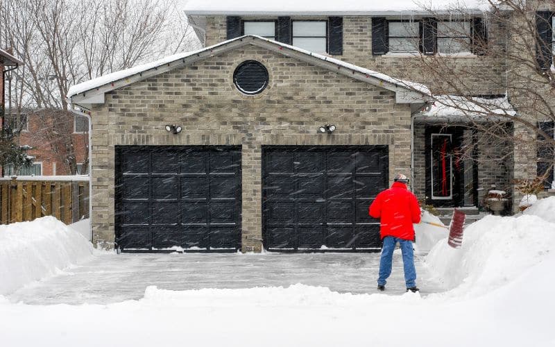 Maintaining the Driveway in Winter